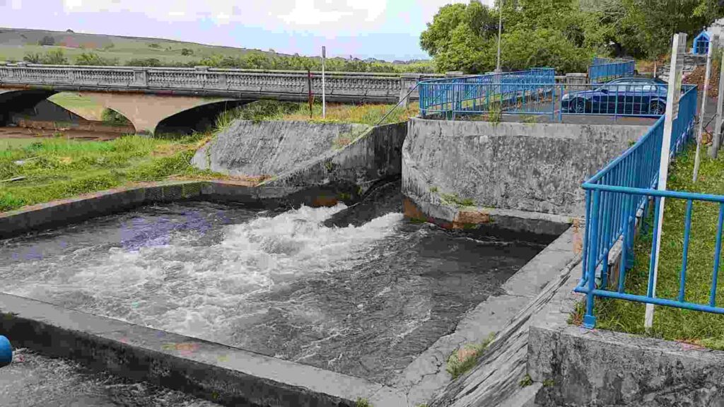 La Nicoliere Dam