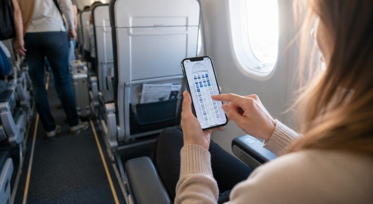 How To Choose Seats On A Flight For A More Comfortable Travel Experience